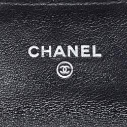 Pre Owned Chanel Black Quilted Leather CC Compact Wallet