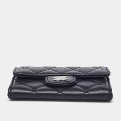 Pre Owned Chanel Black Quilted Leather CC Compact Wallet