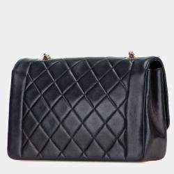 Pre Owned Chanel Black Medium Lambskin Diana Flap Blag