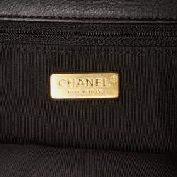 Pre Owned Chanel Black/Gold Calfskin Chevron Rock The Corner Flap Bag