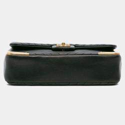 Pre Owned Chanel Black/Gold Calfskin Chevron Rock The Corner Flap Bag