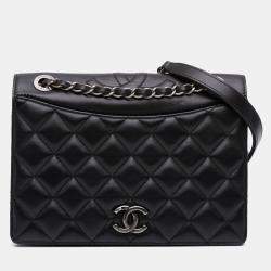 Pre Owned Chanel Black Medium Quilted Lambskin Ballerine Flap
