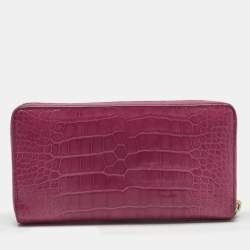 Pre Owned Chanel Pink Crocodile CC CC Zip Around Wallet