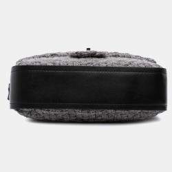 Pre Owned Chanel Black/Grey Quilted Wool and Calfskin Single Flap Bag