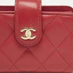 Pre Owned حامل بطاقات شانيل وردي مبطن جلد مع حواش