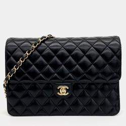 Pre Owned Chanel Black Leather lambskin shoulder bag