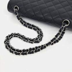 Pre Owned Chanel Black Leather Caviar Classic Medium bag