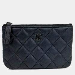 مملوكة مسبقًا حافظة شانيل صغيرة جلد أسود