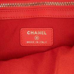 Pre Owned Chanel Red Medium Quilted Lambskin O Case Clutch