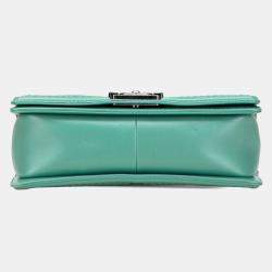 Pre Owned Chanel Green New Medium Braided Chevron Lambskin Boy Flap