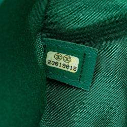 Pre Owned Chanel Green New Medium Braided Chevron Lambskin Boy Flap