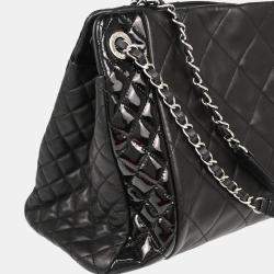 Pre Owned Chanel Black Calfskin Patent Leather Chain Tote Handbag