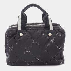 مملوكة مسبقًا Chanel Old Travel Line Black Nylon Handbag