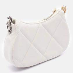 مملوكة مسبقًا حقيبة شانيل 19 ماتليس سلسلة كتف جلد صغيرة بيضاء