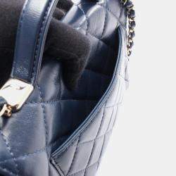 Pre Owned حقيبة كتف بحزام وسلسلة شانيل ماتلاسيه جلد حملان كحلي ج.ه.و