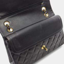 Pre Owned Chanel Matelasse W Flap