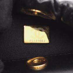 مملوكة مسبقًا Chanel Shoulder Bag Black