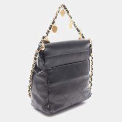 مملوكة مسبقًا Chanel Shoulder Bag Black