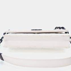 مملوكة مسبقًا حقيبة شانيل محفظة ماي ايفرينج أبيض كافيار على سلسلة