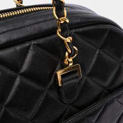 Pre Owned Chanel Black Quilted Lambskin Shoulder Bag