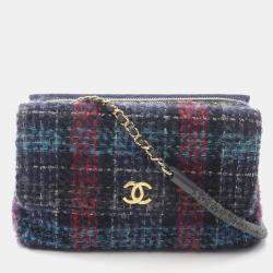 Pre Owned Chanel Paris-Hamburg Double Side Multicolor Tweed and Leather Shoulder Bag