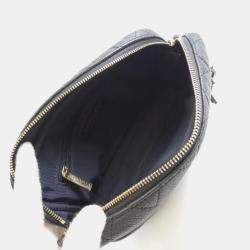 مملوكة مسبقًا Chanel Navy Leather Shoulder Bag