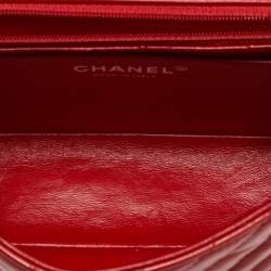 Pre Owned Chanel Red Chevron Patent Leather New Mini Classic Flap Bag