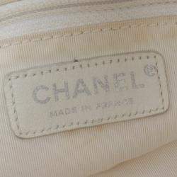 Pre Owned Chanel White Tweed Boucle Knitting Top Handle Bag