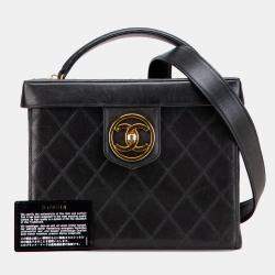 Pre Owned Chanel Black CC Stitched Calfskin Turnlock Vanity Case