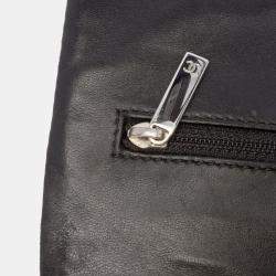 Pre Owned Chanel Black Medium Patent Lucky Symbols Flap
