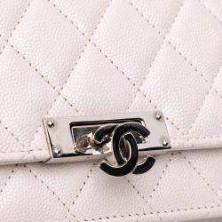 Pre Owned Chanel White Quilted Caviar Golden Class Wallet On Chain