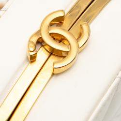 Pre Owned Chanel Cream CC Quilted Lambskin Frame Vanity Case