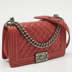 مملوكة مسبقًا Chanel Red Quilted Leather Medium Classic Boy Flap Bag