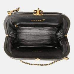 Pre Owned Chanel Black Quilted Lambskin Frame Chain Crossbody