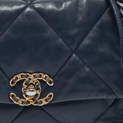 مملوكة مسبقًا حقيبة شانيل 19 جلد كريمي مبطن صغيرة بقلاب