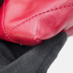 Pre Owned Chanel 22 Mini Red Calfskin Leather Shoulder Bag
