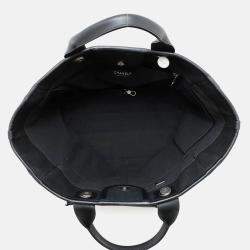 Pre Owned حقيبة شانتوت شانيل دوفيل 2واي قماش جلد سوداء/بيضاء حجم مم