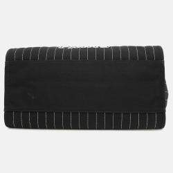 Pre Owned حقيبة شانتوت شانيل دوفيل 2واي قماش جلد سوداء/بيضاء حجم مم