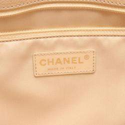 Pre Owned Chanel Matelassé Calfskin Grand Shopping Chain Shoulder Bag