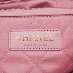 Pre Owned Chanel Light Pink Quilted Shiny Leather Small 22 Bag