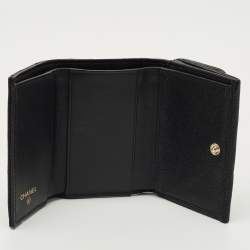 Pre Owned محفظة شانيل بوي جلد كافيار مبطن أسود