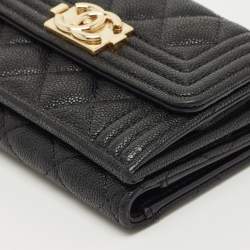 Pre Owned محفظة شانيل بوي جلد كافيار مبطن أسود