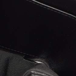 Pre Owned محفظة شانيل بوي جلد كافيار مبطن أسود