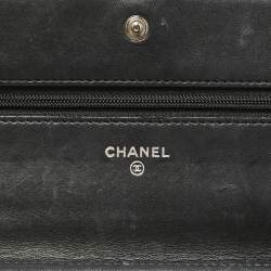 Pre Owned Chanel Metallic Quilted Patent Leather Boy WOC Bag