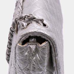 Pre Owned Chanel Silver Quilted Aged Calfskin On The Rocks Flap