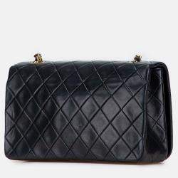 Pre Owned Chanel Black CC Quilted Lambskin Full Single Flap