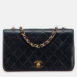 Pre Owned Chanel Black CC Quilted Lambskin Full Single Flap