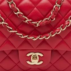 Pre Owned Chanel Pink Quilted Leather Medium Classic Double Flap Bag