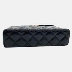 Pre Owned Chanel Black Leather Lambskin Chain Cosmetic Case