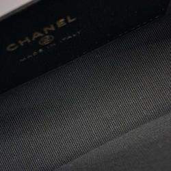 Pre Owned Chanel Black Leather Lambskin Chain Cosmetic Case